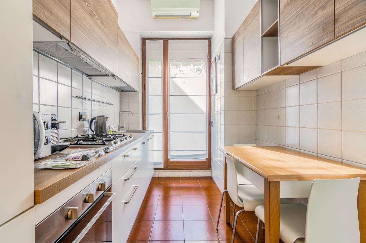 Ampio Zona Moscova Con Due Terrazzi * Milano
